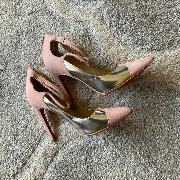 shoedazzle silver heels